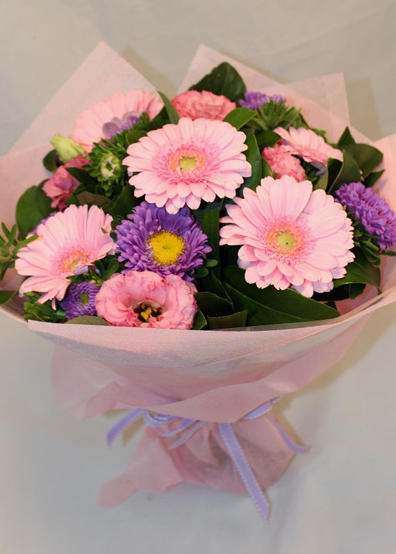 Posy of pastel colours